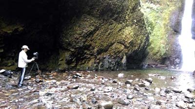 Setting up after having waded through the freezing water at Oneonta Gorge